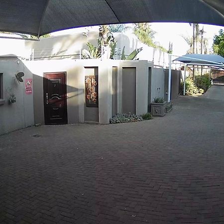 Favour Hotel Pretoria Exterior photo